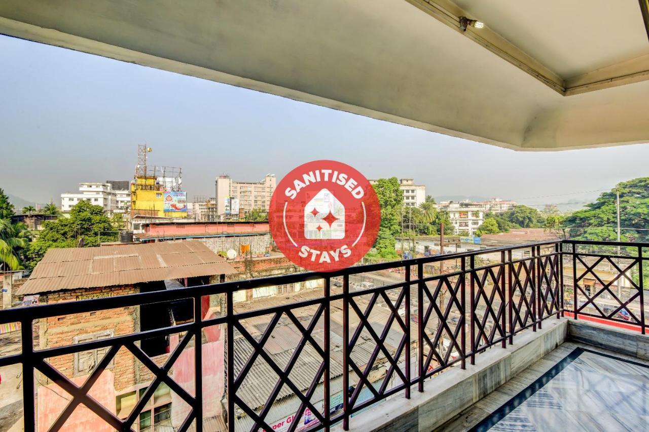 Oyo 63538 Hotel Lotus 1 Khanapara Exterior foto